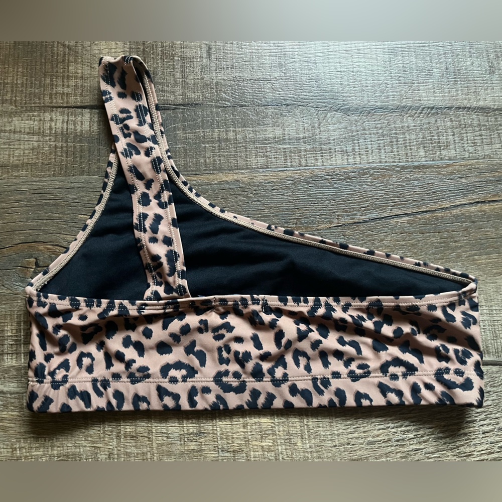 Nasty Gal Animal Print one shoulder Bikini Set. Women’s Size 8 - Picture 4 of 6